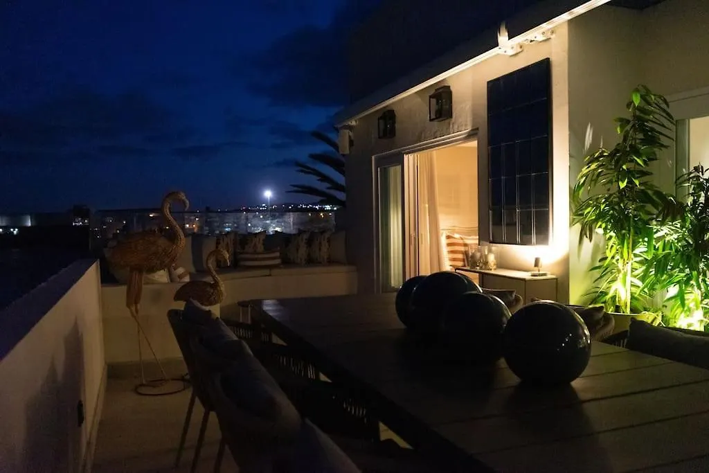 Casa Esperanza *Family Home Over The Sea* Telde Spanje